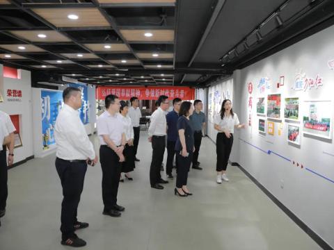 团省委副书记张迎春来龙8头号玩家集团调研共青团事情