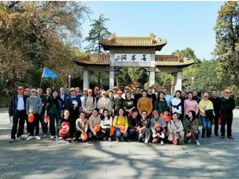 感恩有您 一起偕行！龙8头号玩家电气集团组织员工无锡二日游